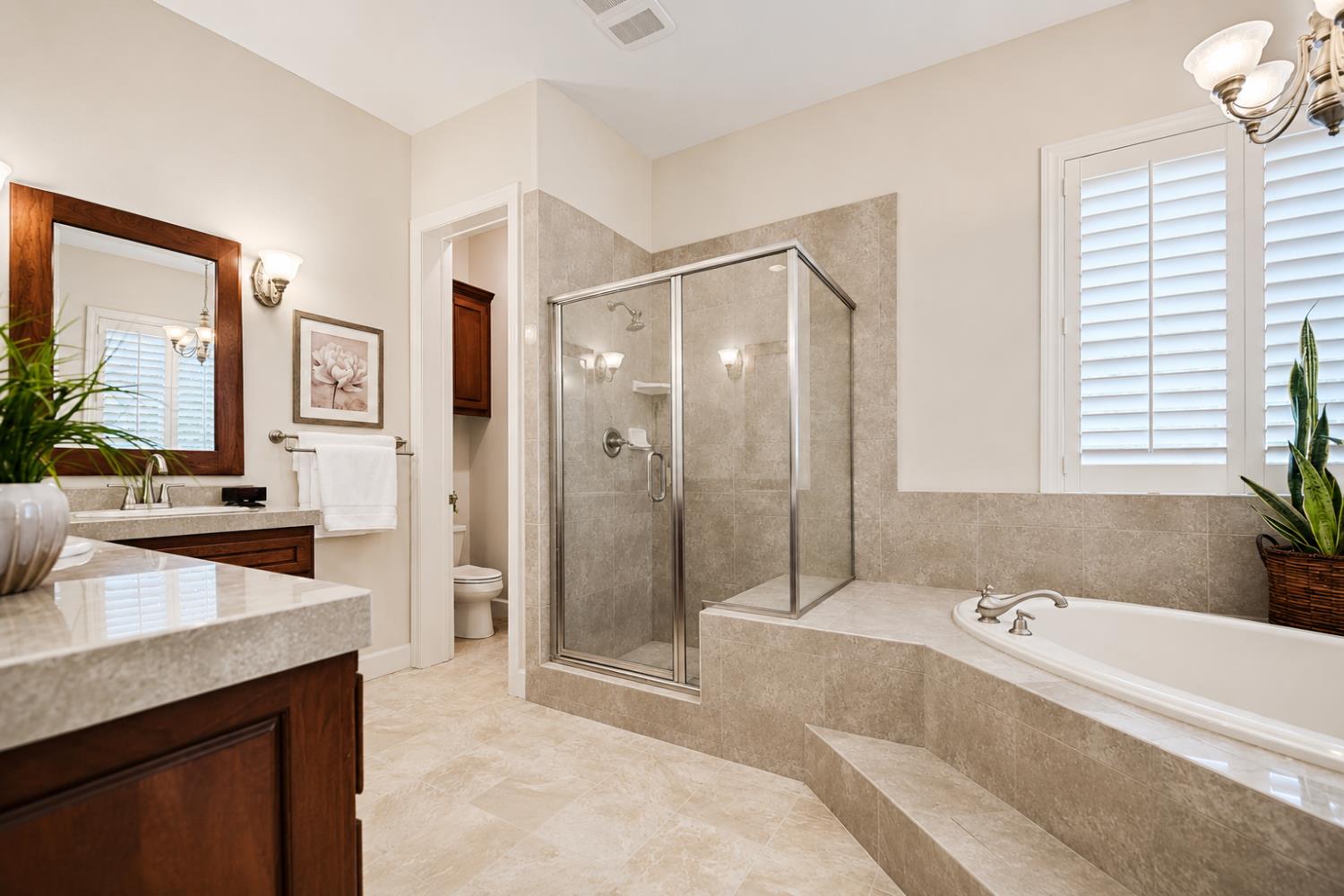 7416 River Nine Dr, Modesto, CA 95356