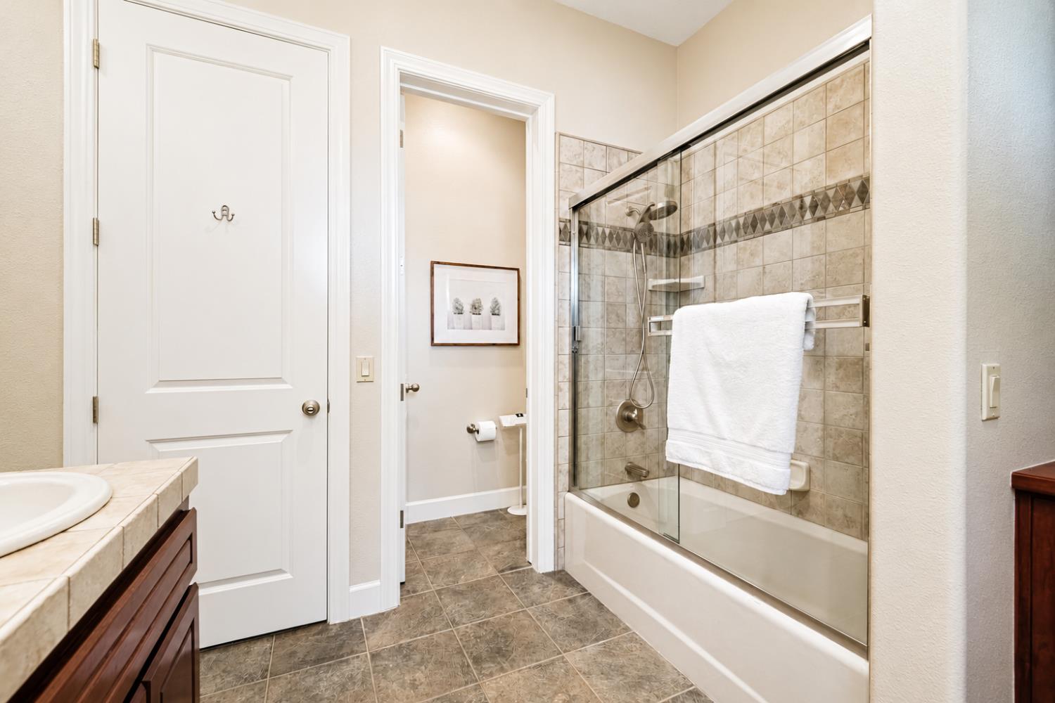 7416 River Nine Dr, Modesto, CA 95356