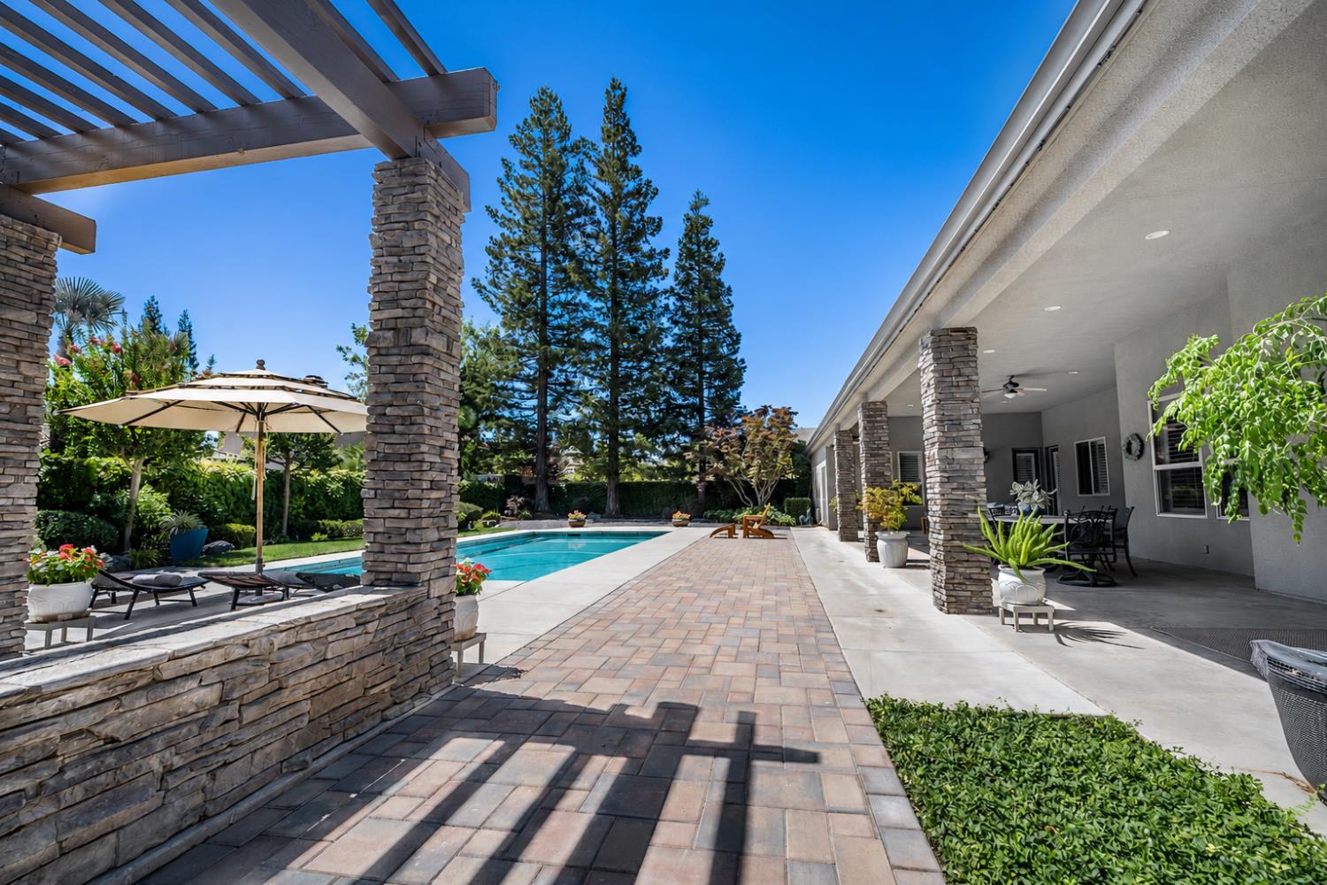 7416 River Nine Dr, Modesto, CA 95356