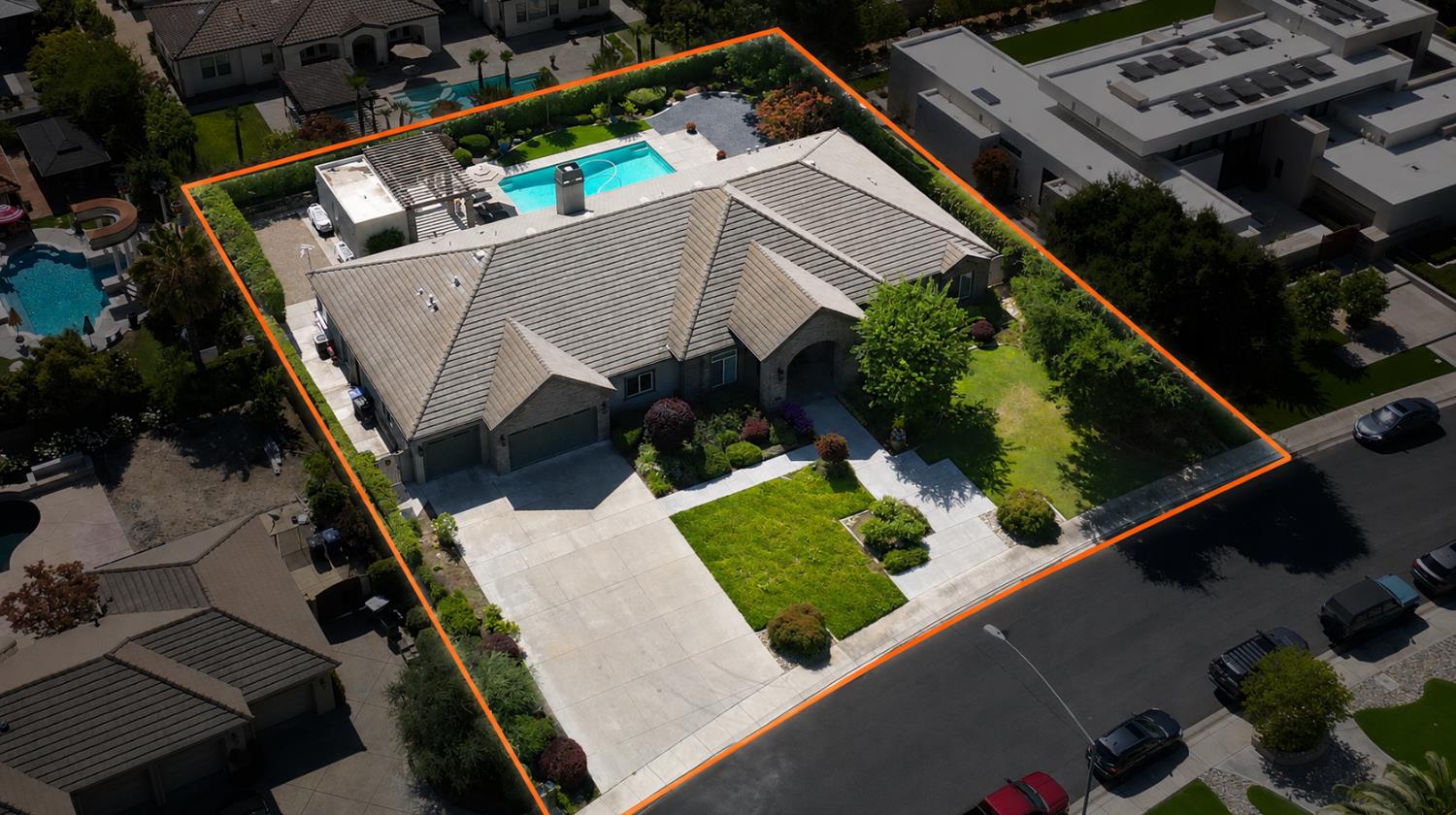 7416 River Nine Dr, Modesto, CA 95356