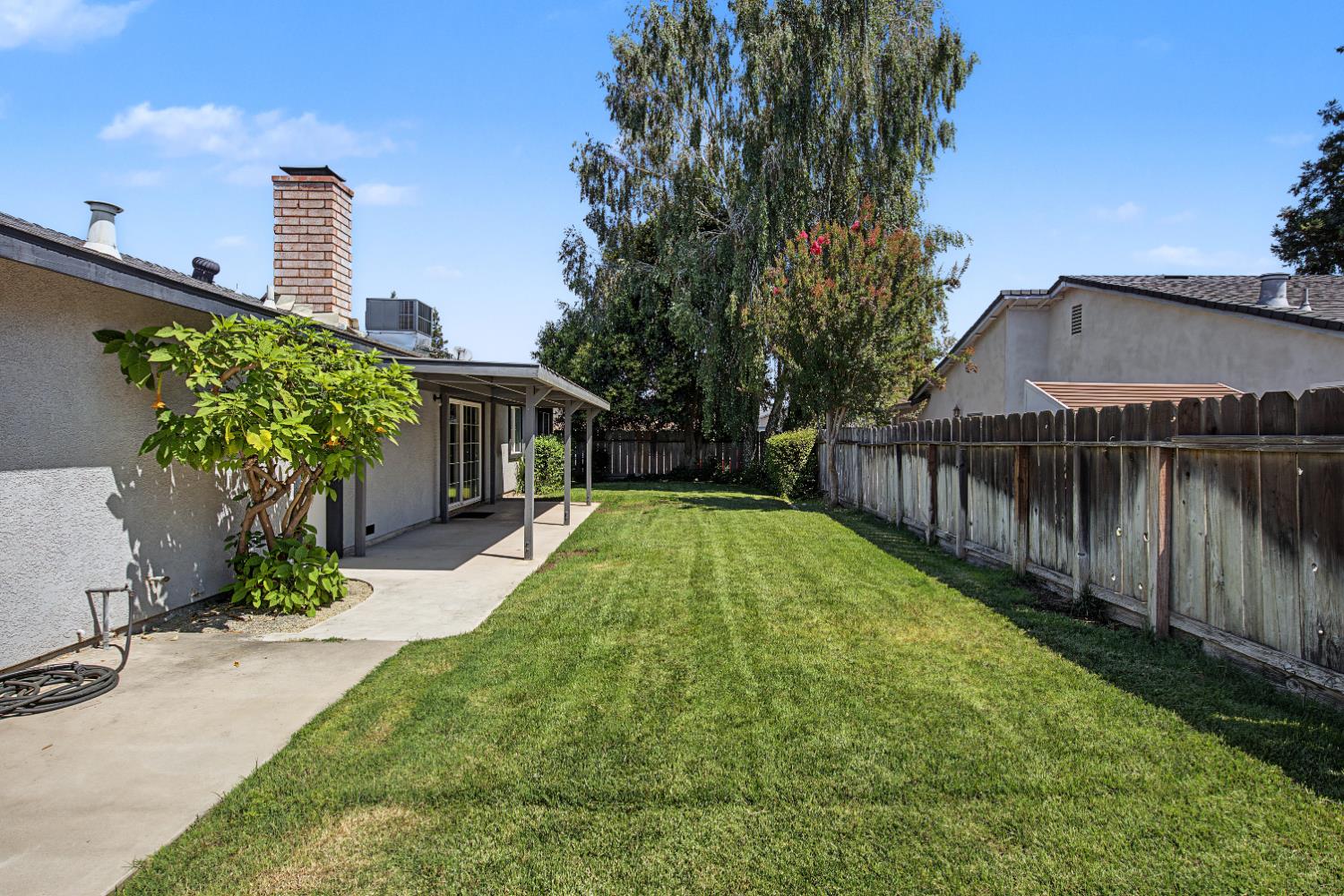 1988 Sherwood Pl, Manteca, CA 95336