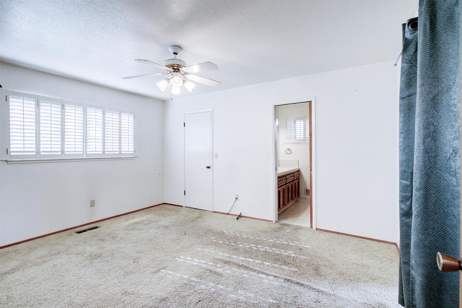 2212 Mauna Loa Dr, Ceres, CA 95307