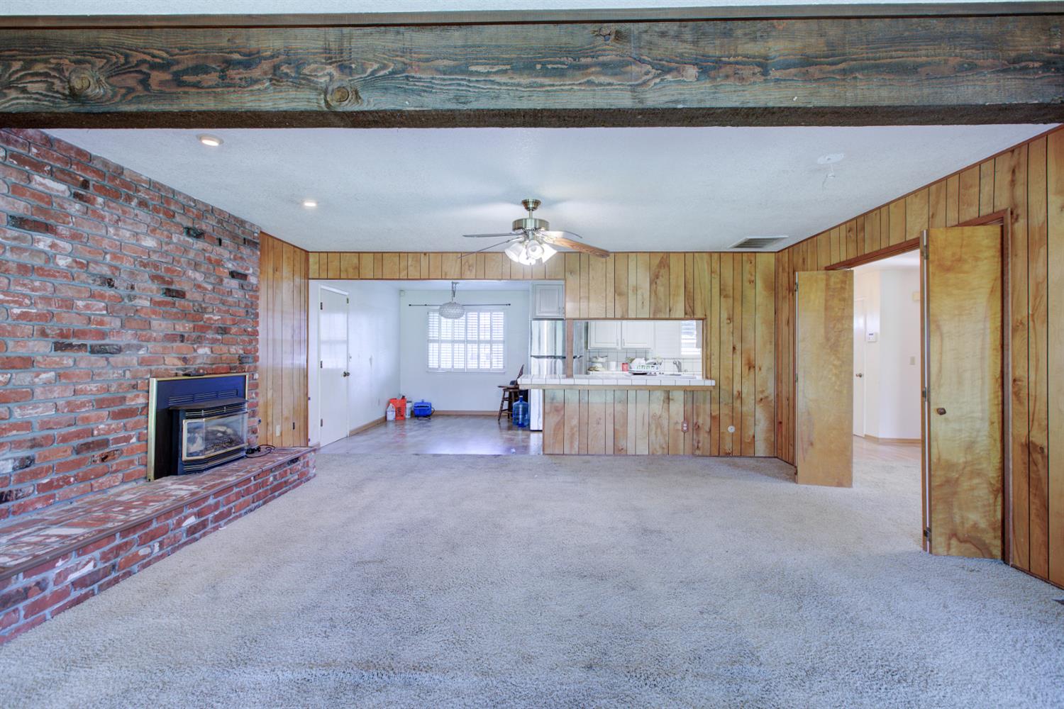 2212 Mauna Loa Dr, Ceres, CA 95307