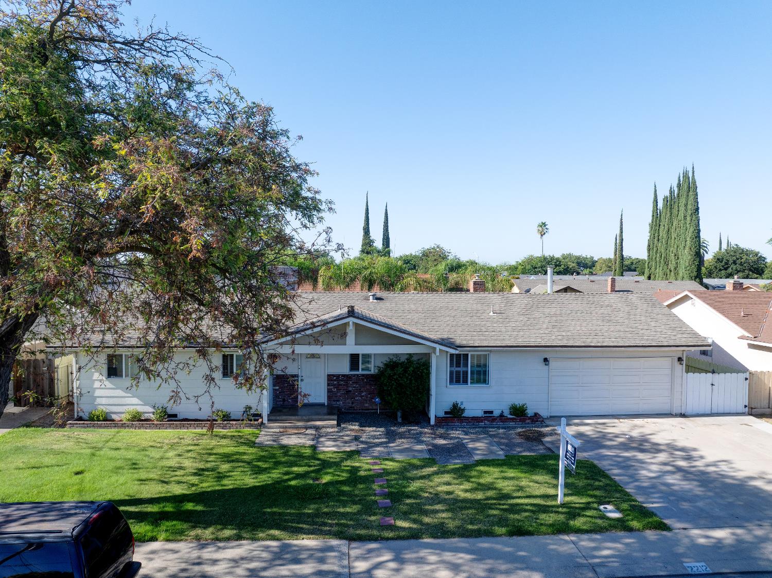 2212 Mauna Loa Dr, Ceres, CA 95307