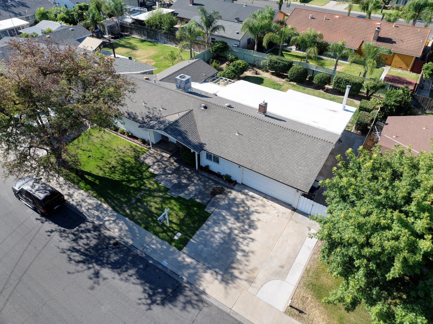 2212 Mauna Loa Dr, Ceres, CA 95307