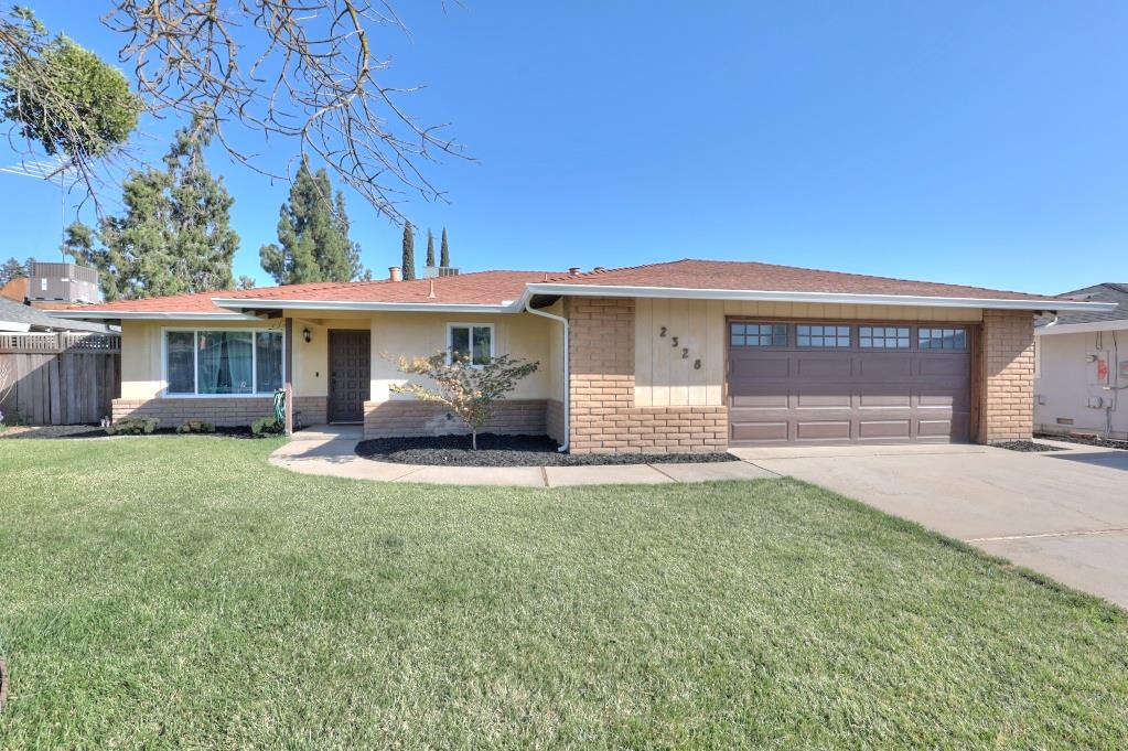 2328 Northridge Dr, Modesto, CA 95350