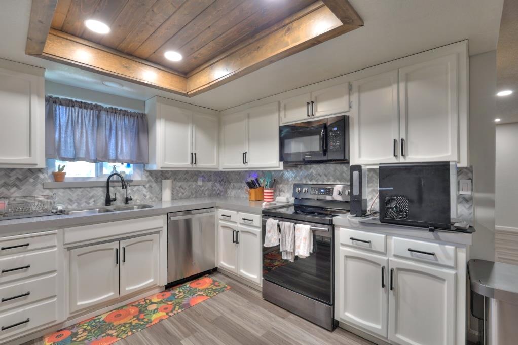 2328 Northridge Dr, Modesto, CA 95350