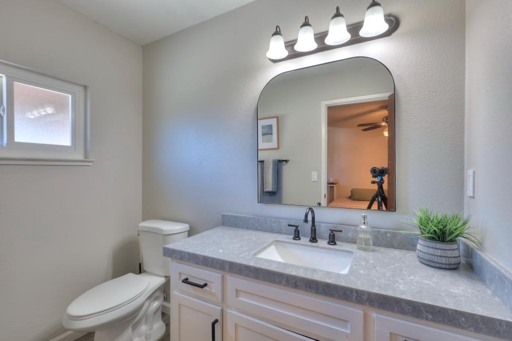 2328 Northridge Dr, Modesto, CA 95350
