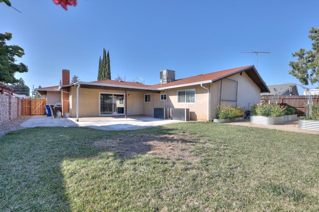 2328 Northridge Dr, Modesto, CA 95350