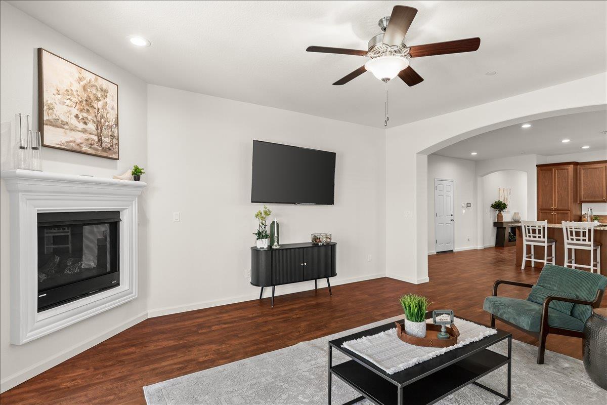 6528 Cervi Rd, Riverbank, CA 95367