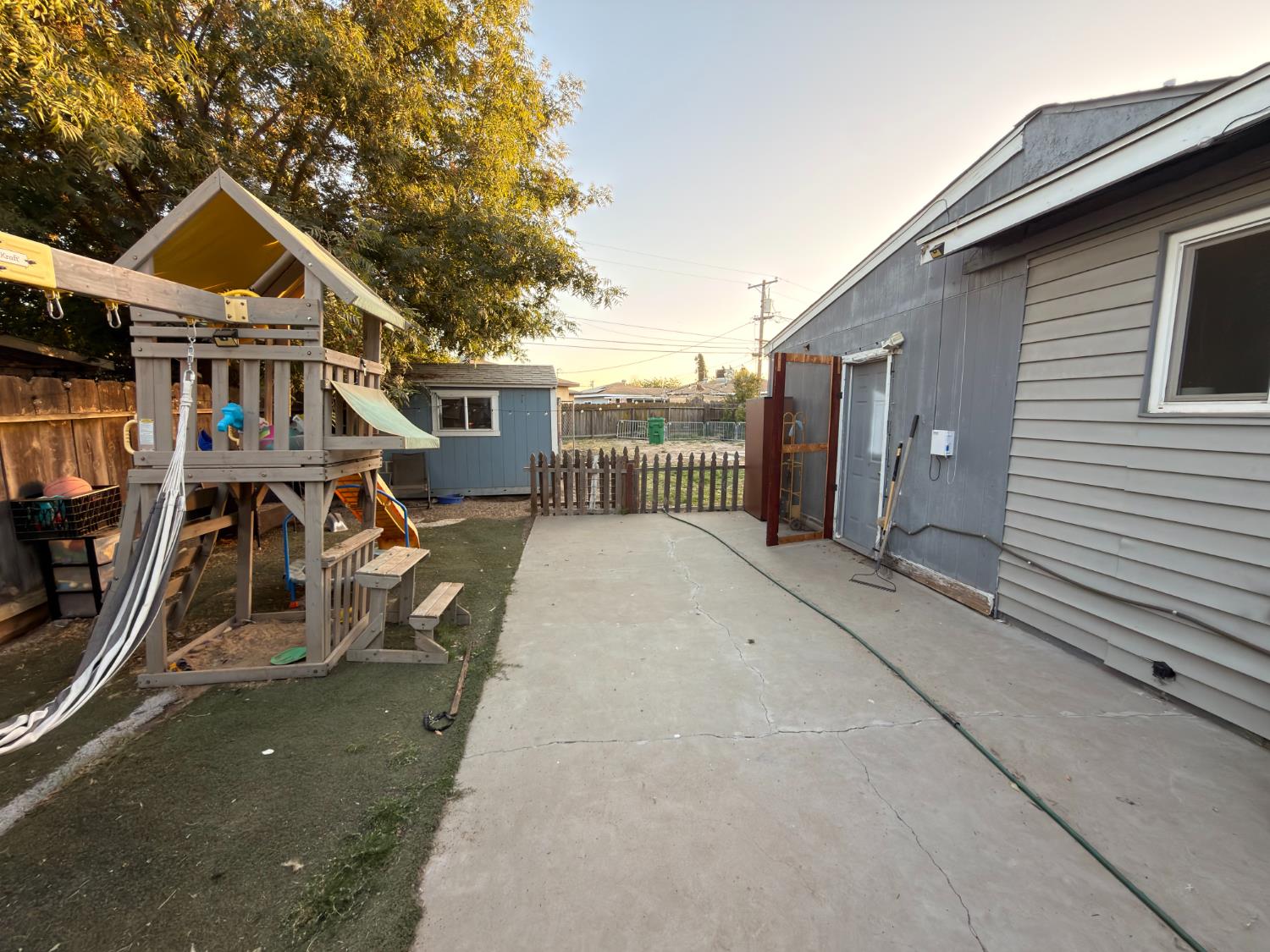 290 E Grove, Atwater, CA 95301
