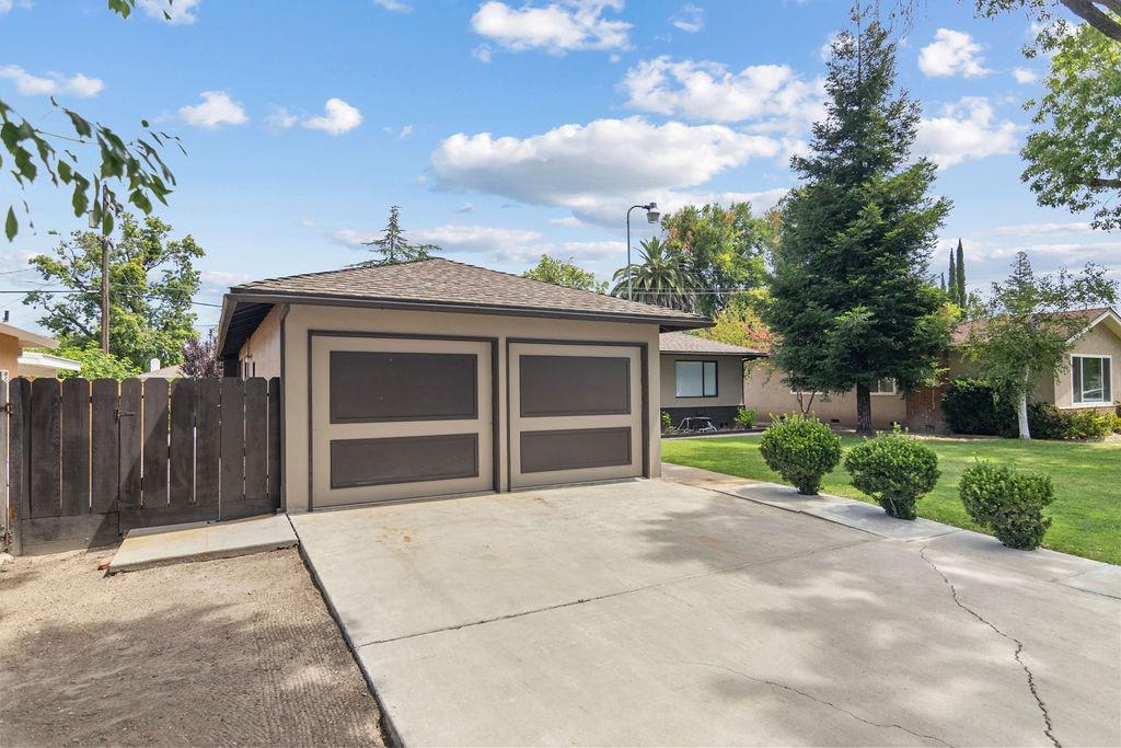 1337 Pearl St, Modesto, CA 95350