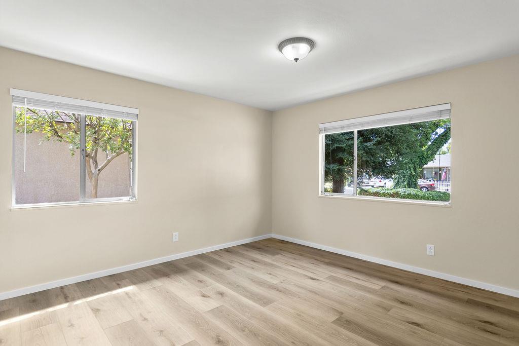 1337 Pearl St, Modesto, CA 95350