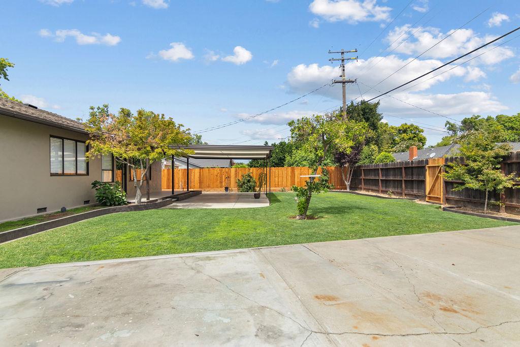 1337 Pearl St, Modesto, CA 95350