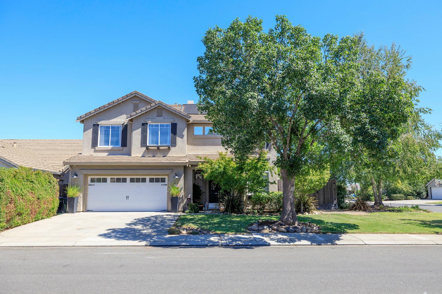 2101 Huxley Way, Modesto, CA 95356
