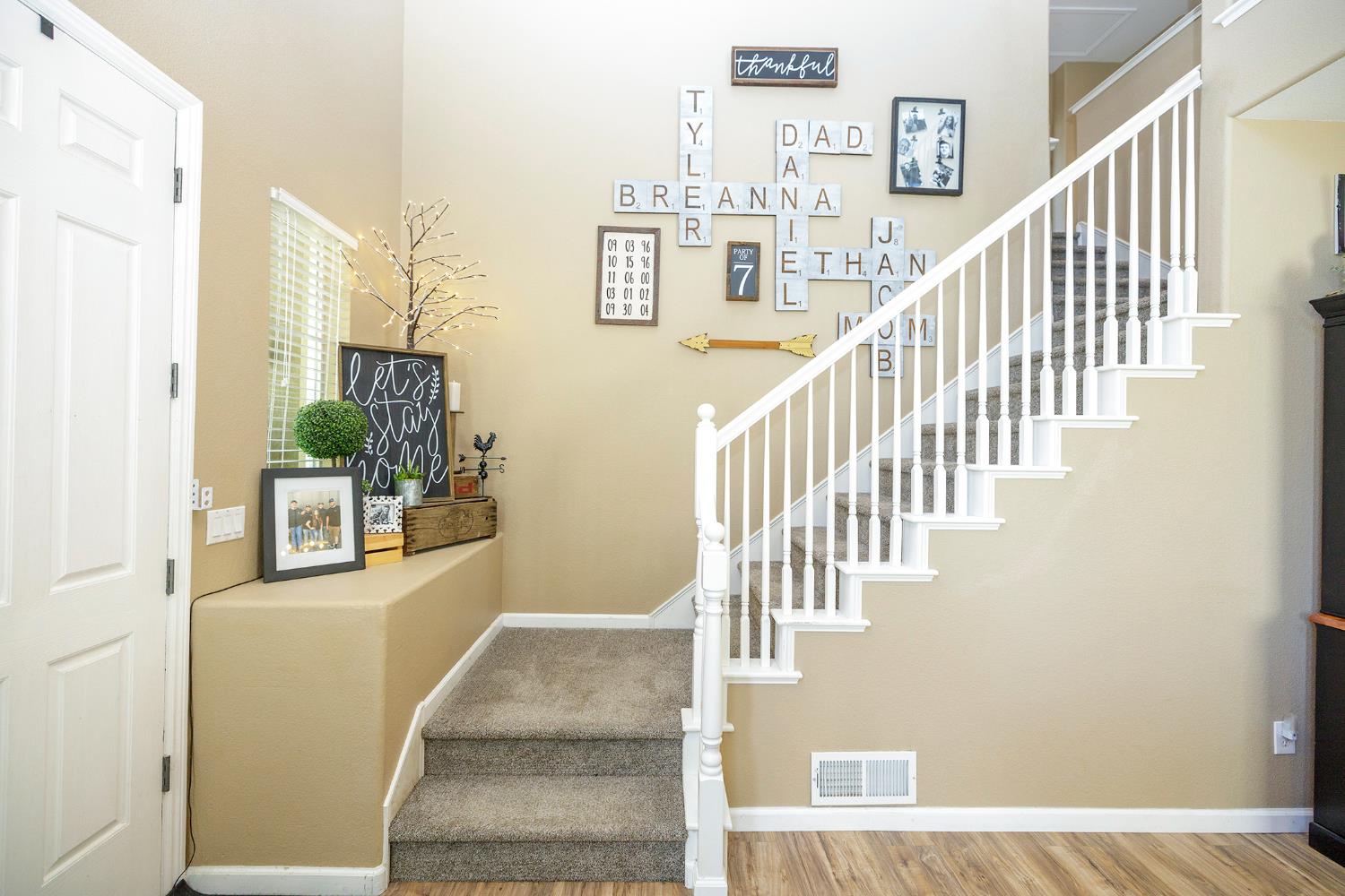 2101 Huxley Way, Modesto, CA 95356