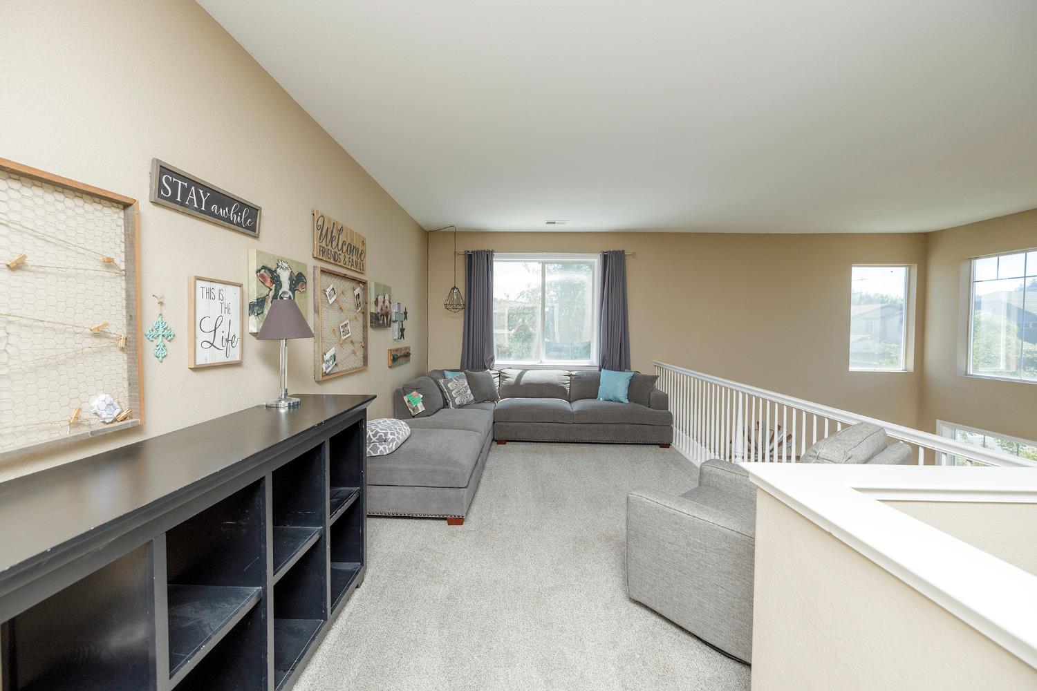 2101 Huxley Way, Modesto, CA 95356