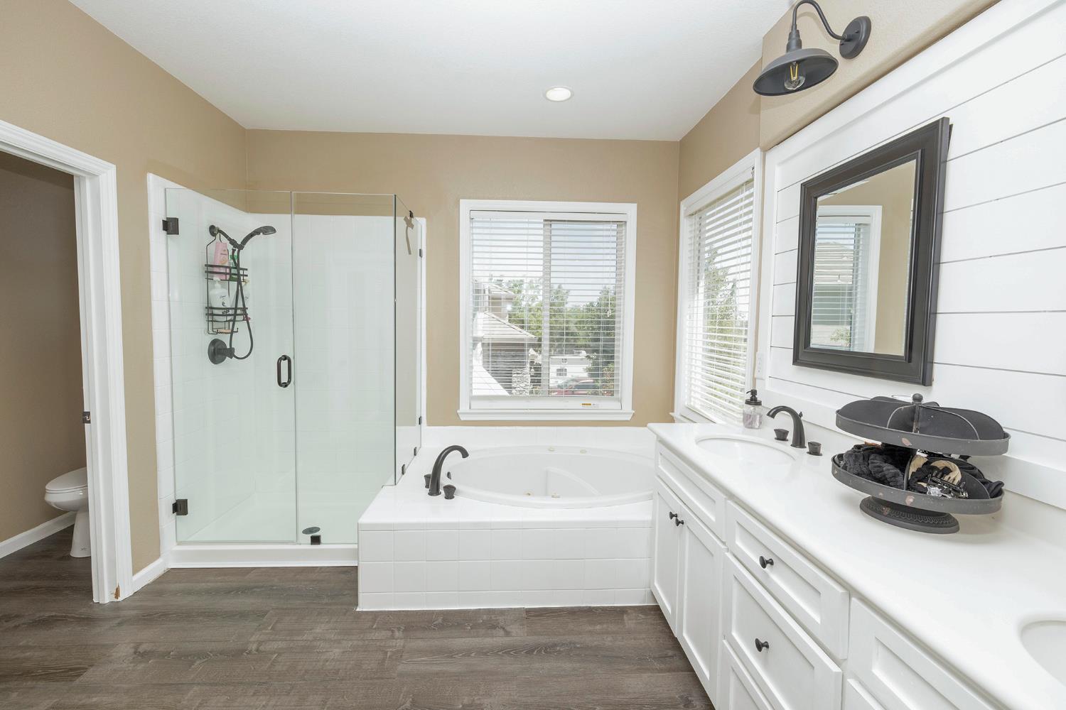 2101 Huxley Way, Modesto, CA 95356