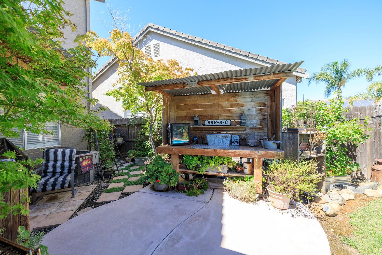 2101 Huxley Way, Modesto, CA 95356
