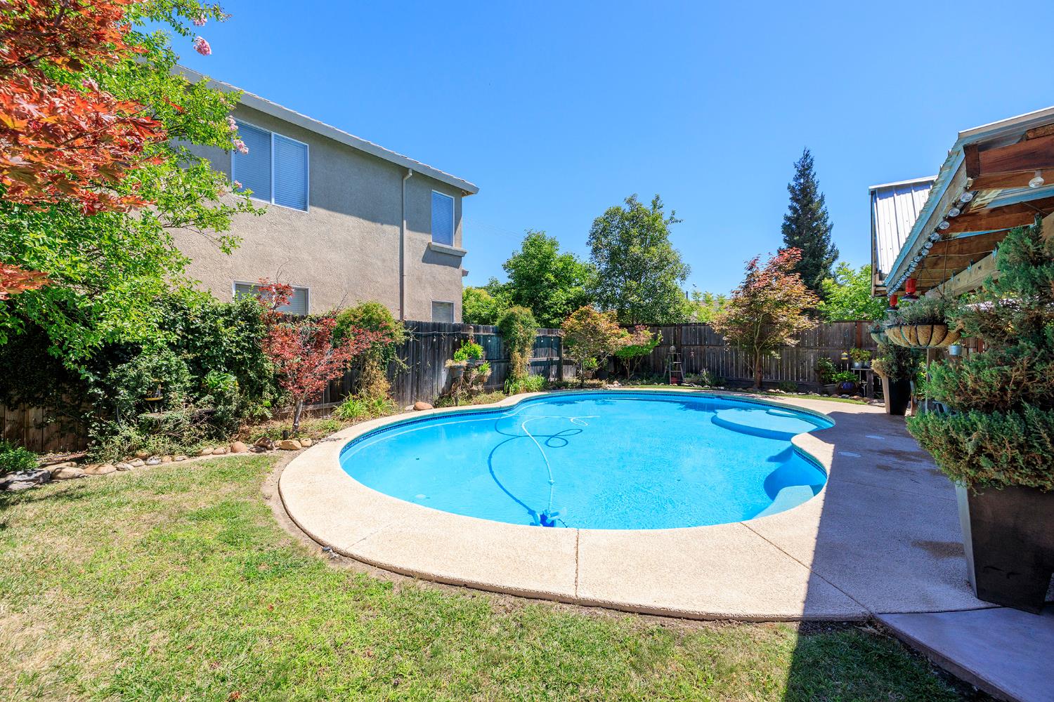2101 Huxley Way, Modesto, CA 95356