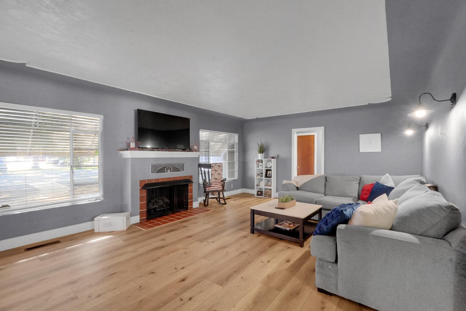 2110 Colorado Ave, Turlock, CA 95382