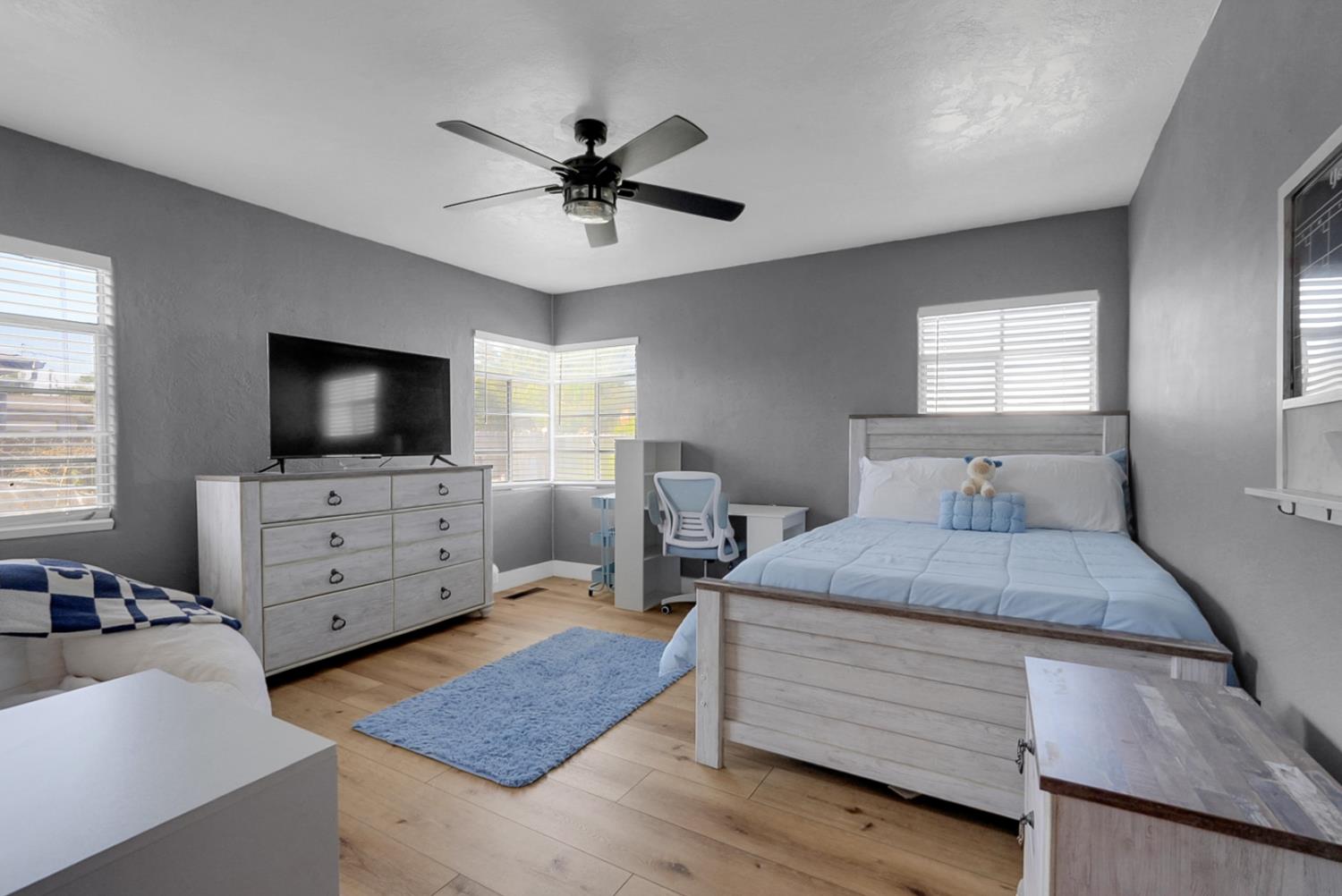 2110 Colorado Ave, Turlock, CA 95382
