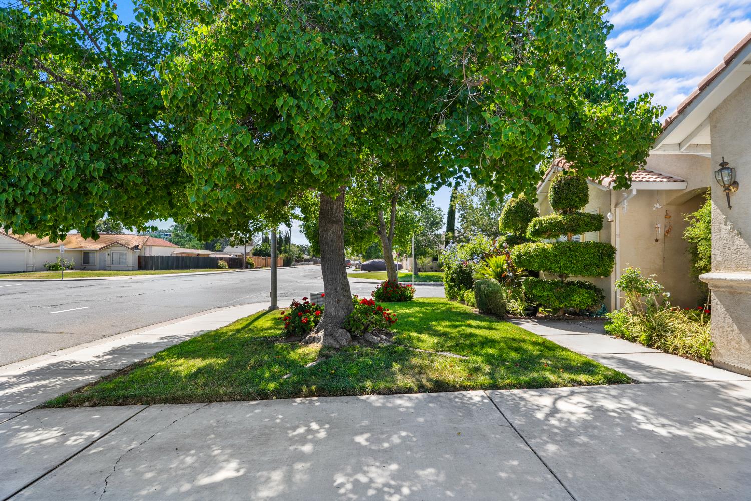 766 Willmott Ave, Los Banos, CA 93635