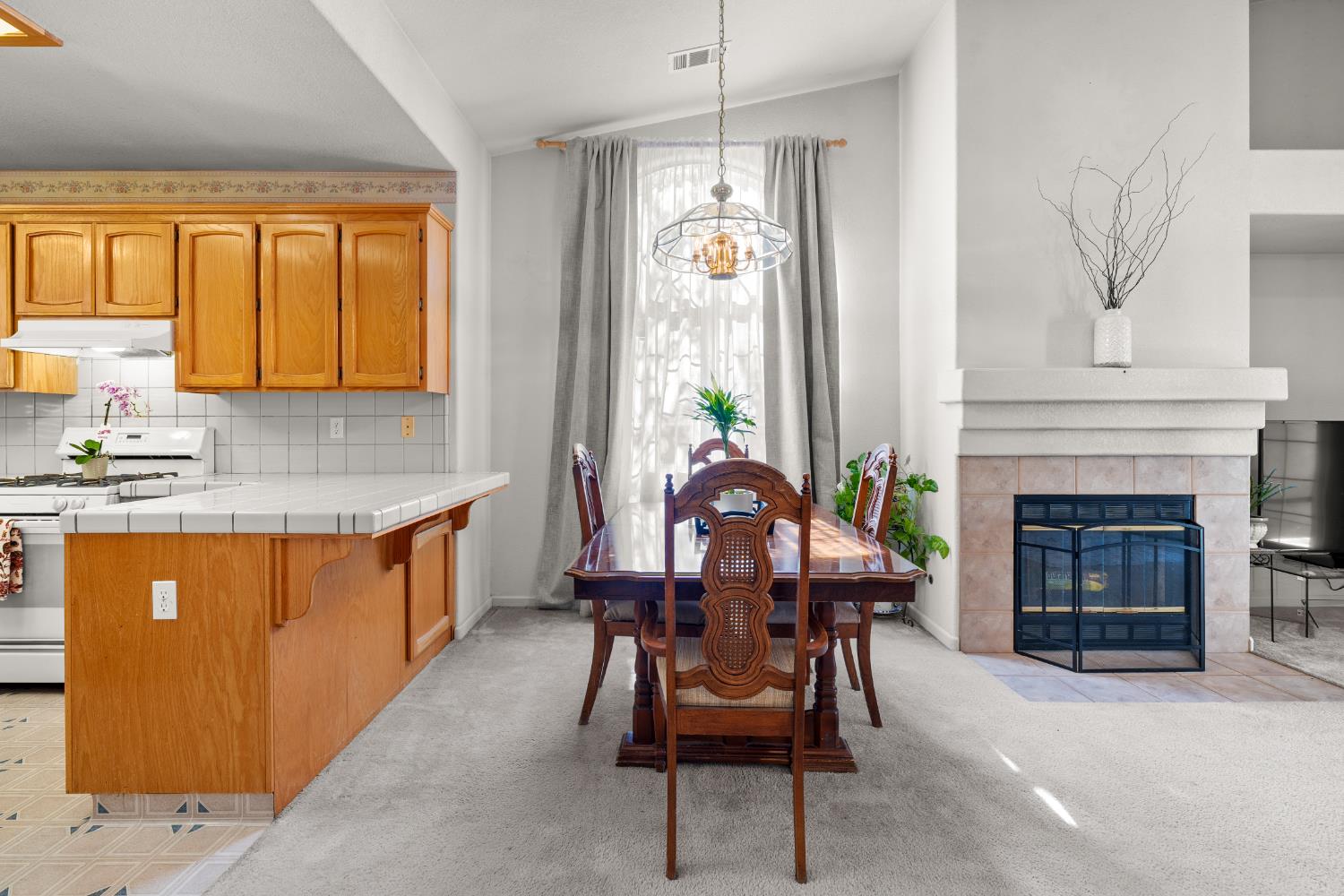 766 Willmott Ave, Los Banos, CA 93635