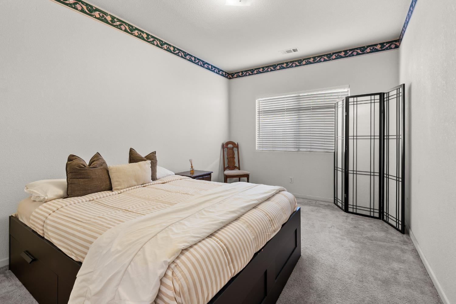 766 Willmott Ave, Los Banos, CA 93635