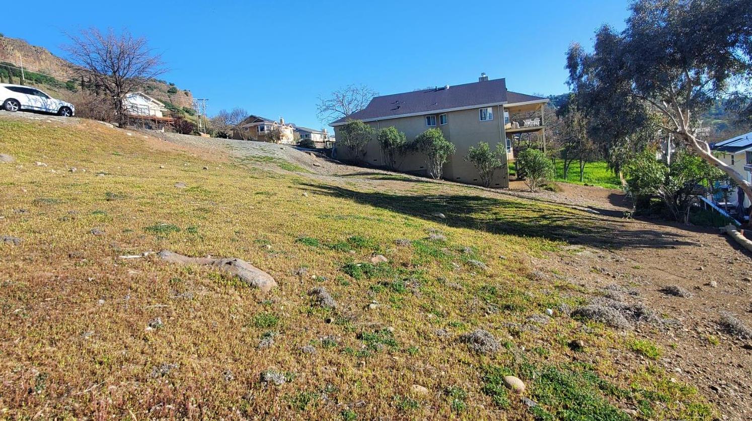 572 Poker Flat Rd, Copperopolis, CA 95228