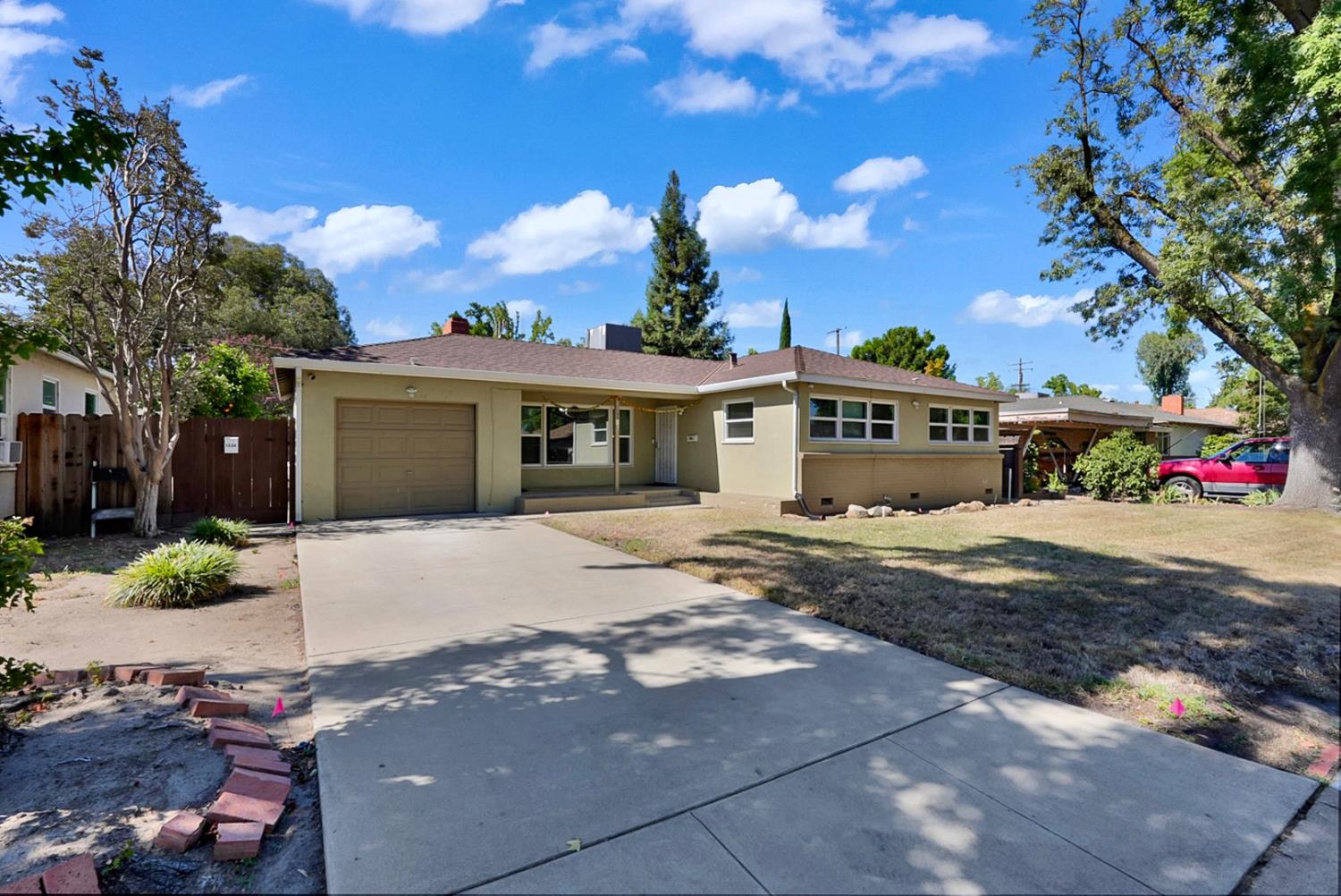1322 1324 Del Rey Ave, Modesto, CA 95350