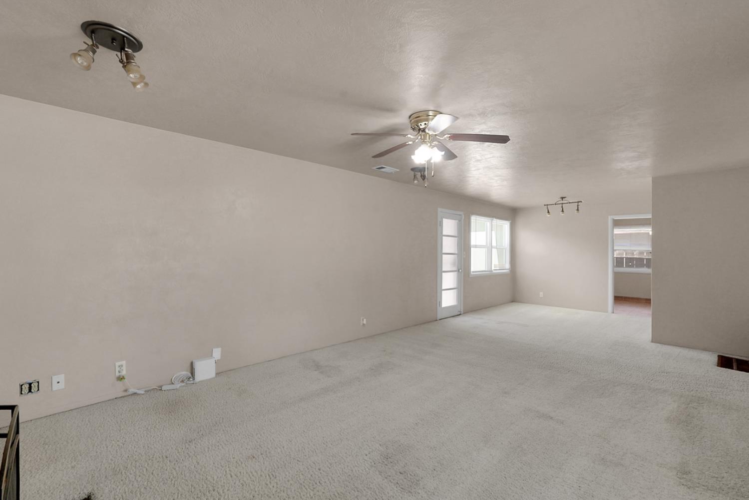1322 1324 Del Rey Ave, Modesto, CA 95350