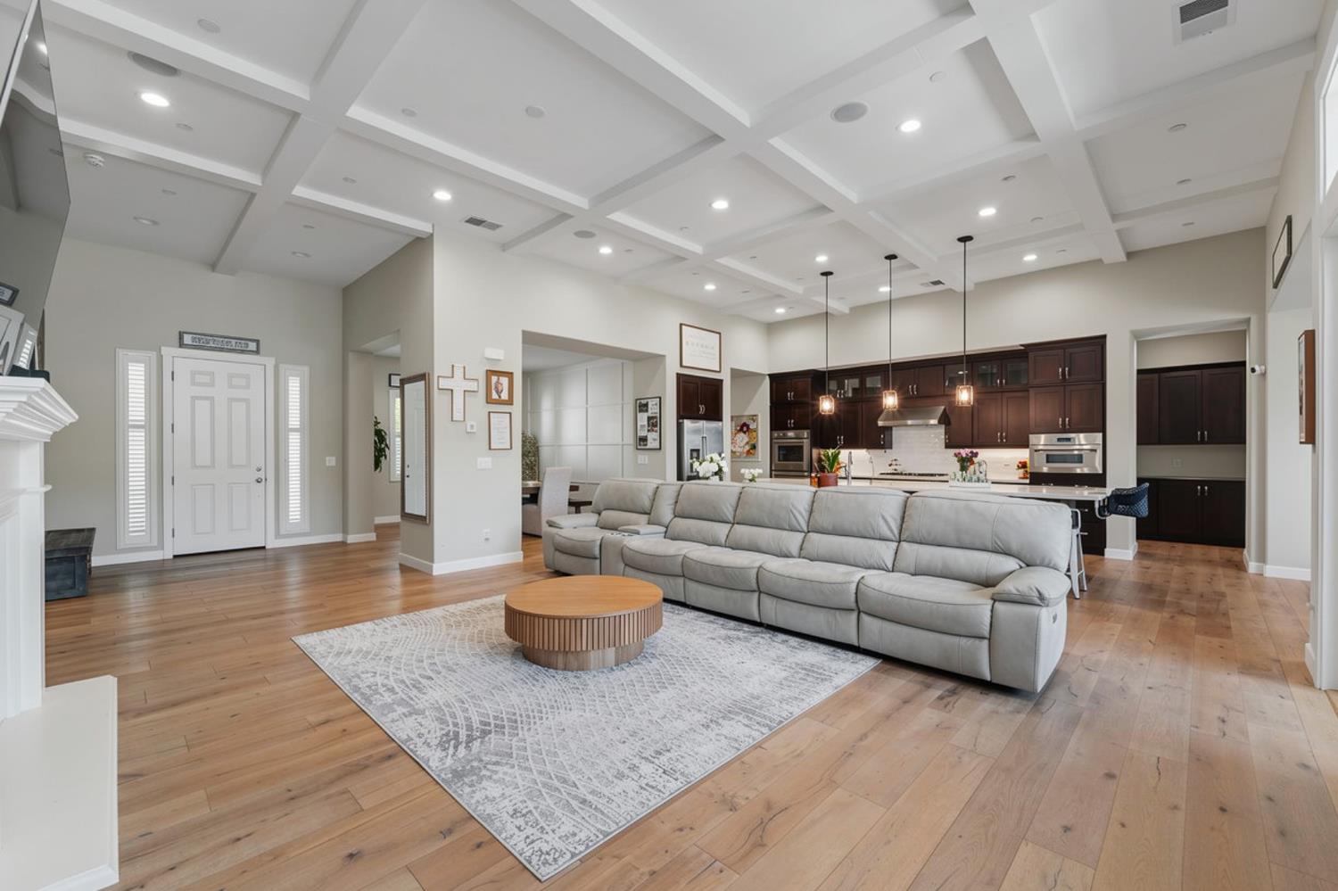 2791 E Tuolumne Rd, Turlock, CA 95382