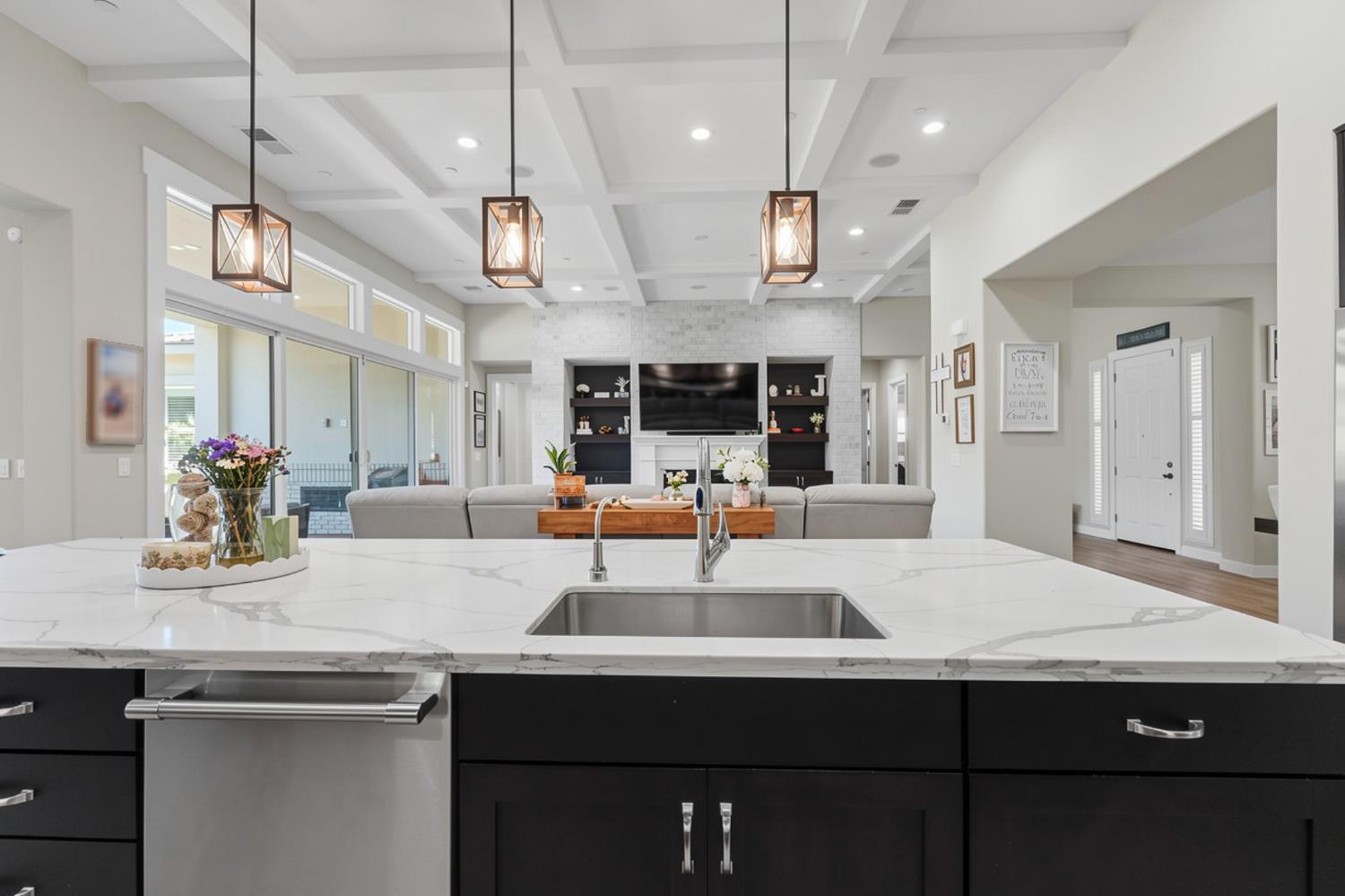 2791 E Tuolumne Rd, Turlock, CA 95382