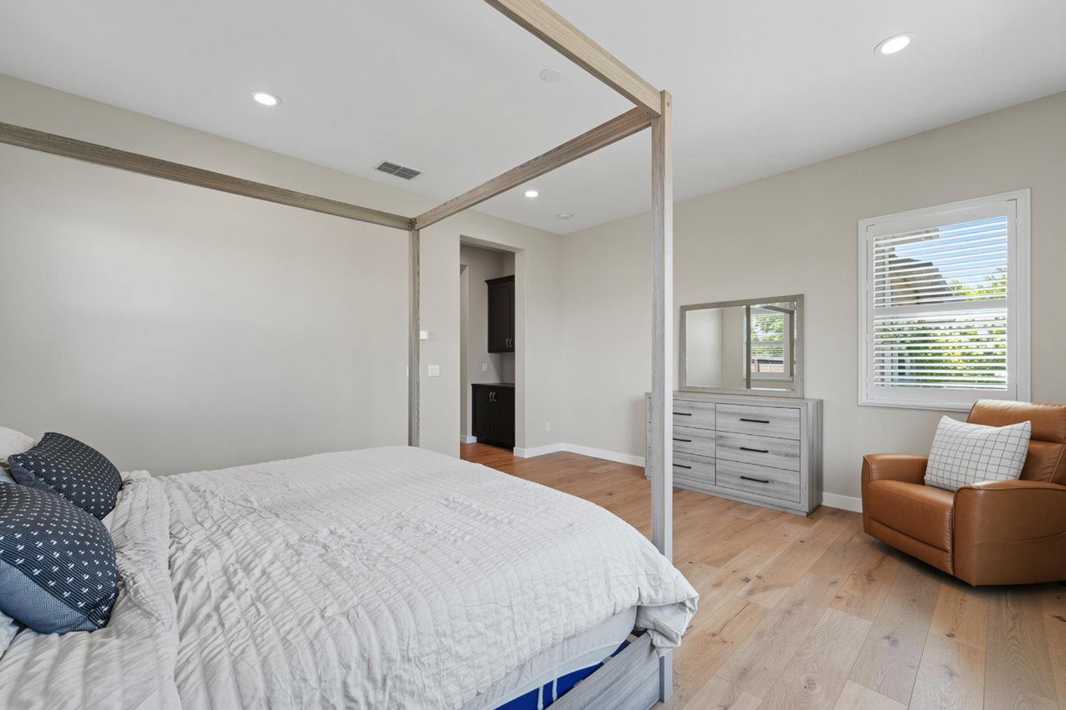 2791 E Tuolumne Rd, Turlock, CA 95382