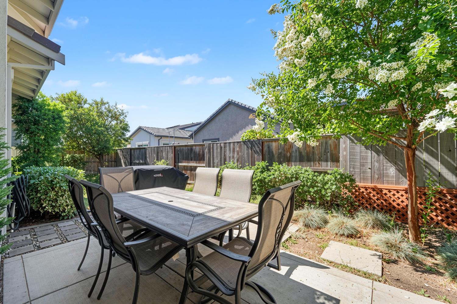 2791 E Tuolumne Rd, Turlock, CA 95382