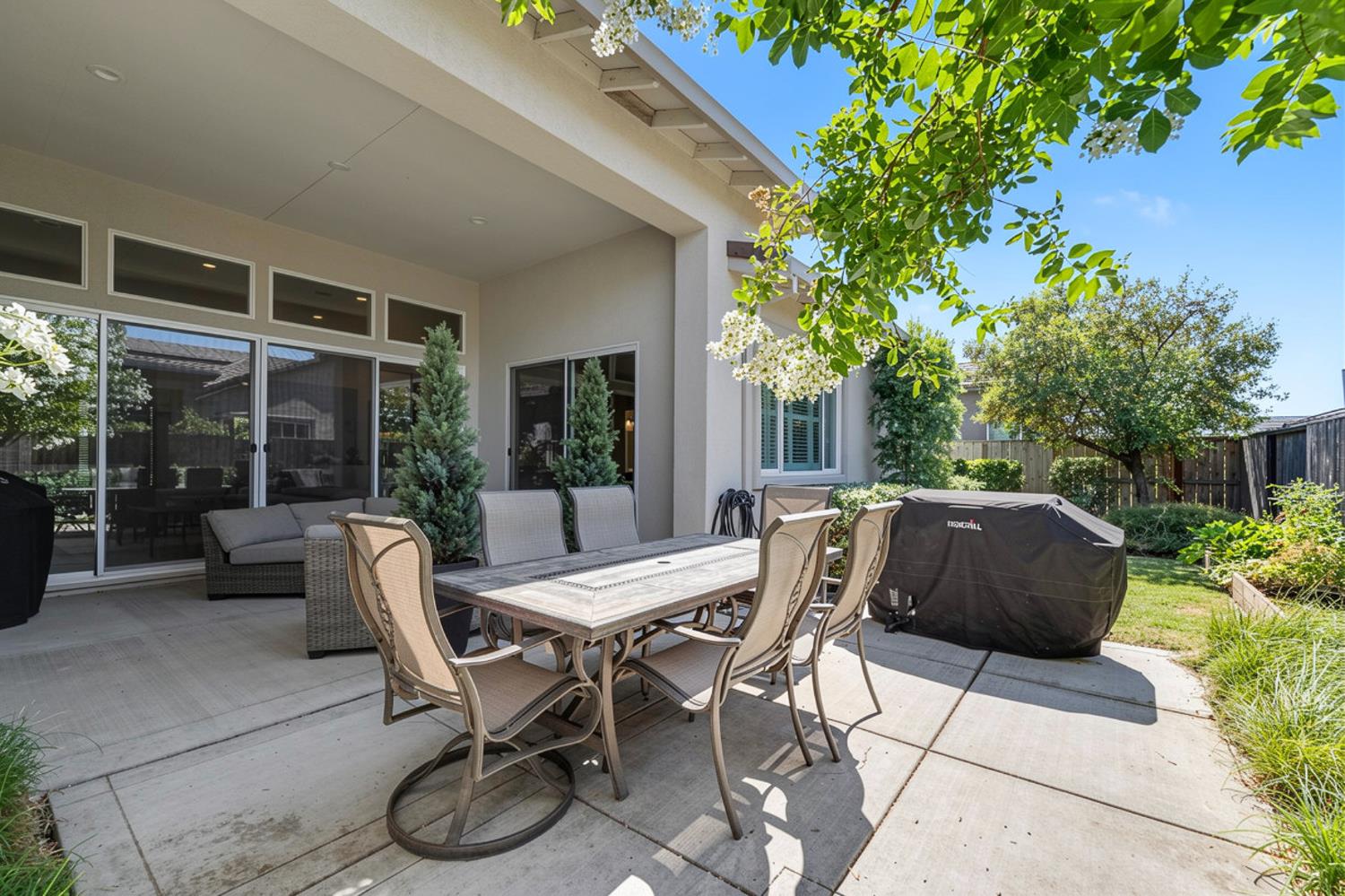 2791 E Tuolumne Rd, Turlock, CA 95382