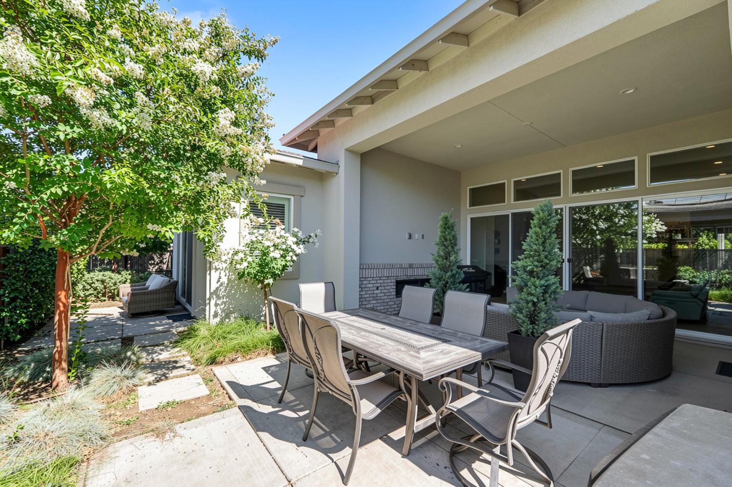 2791 E Tuolumne Rd, Turlock, CA 95382