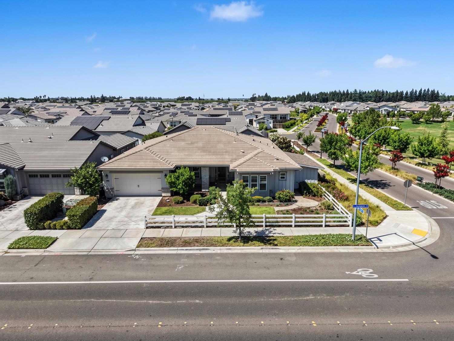 2791 E Tuolumne Rd, Turlock, CA 95382