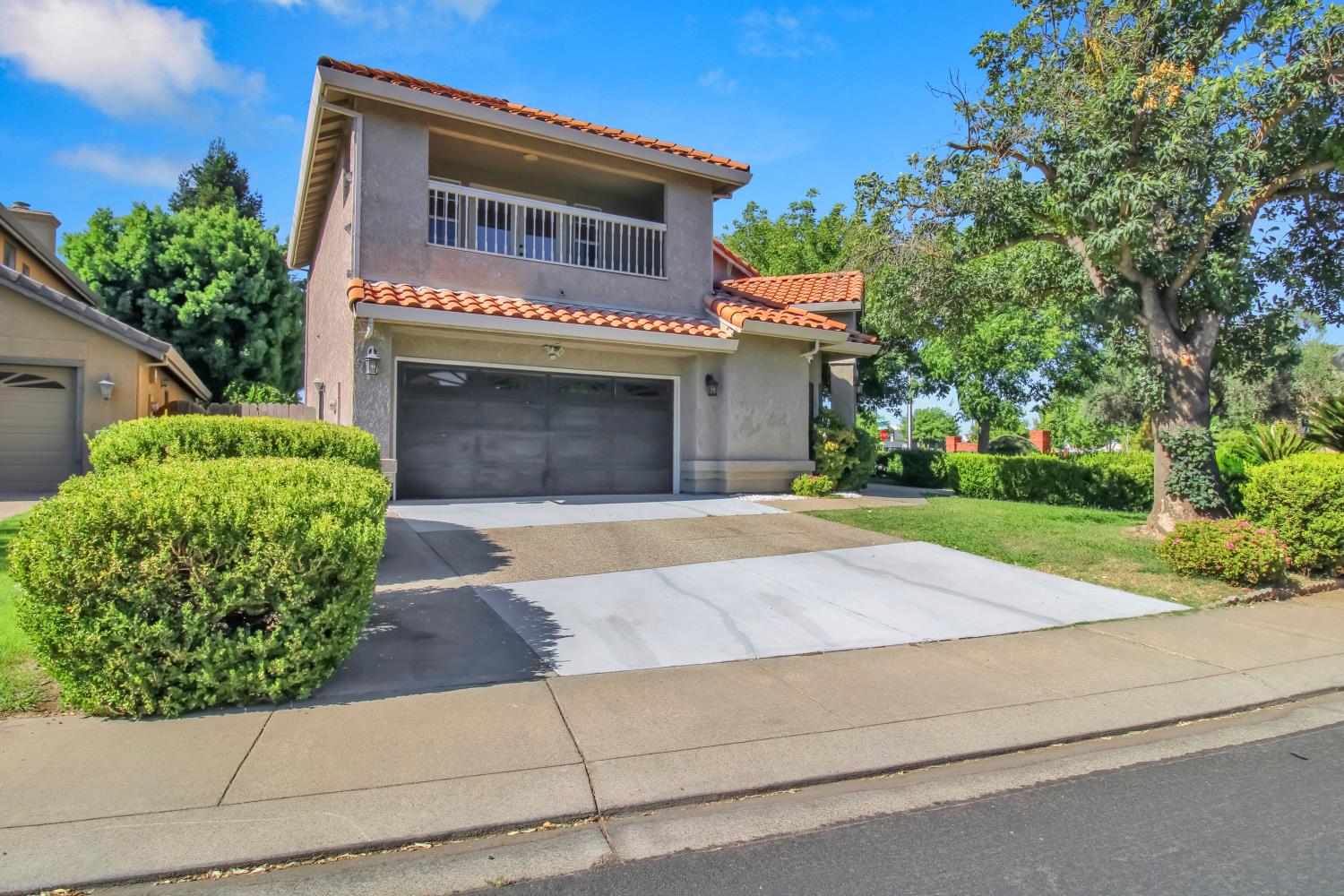 2033 Northcrest Ct, Modesto, CA 95355