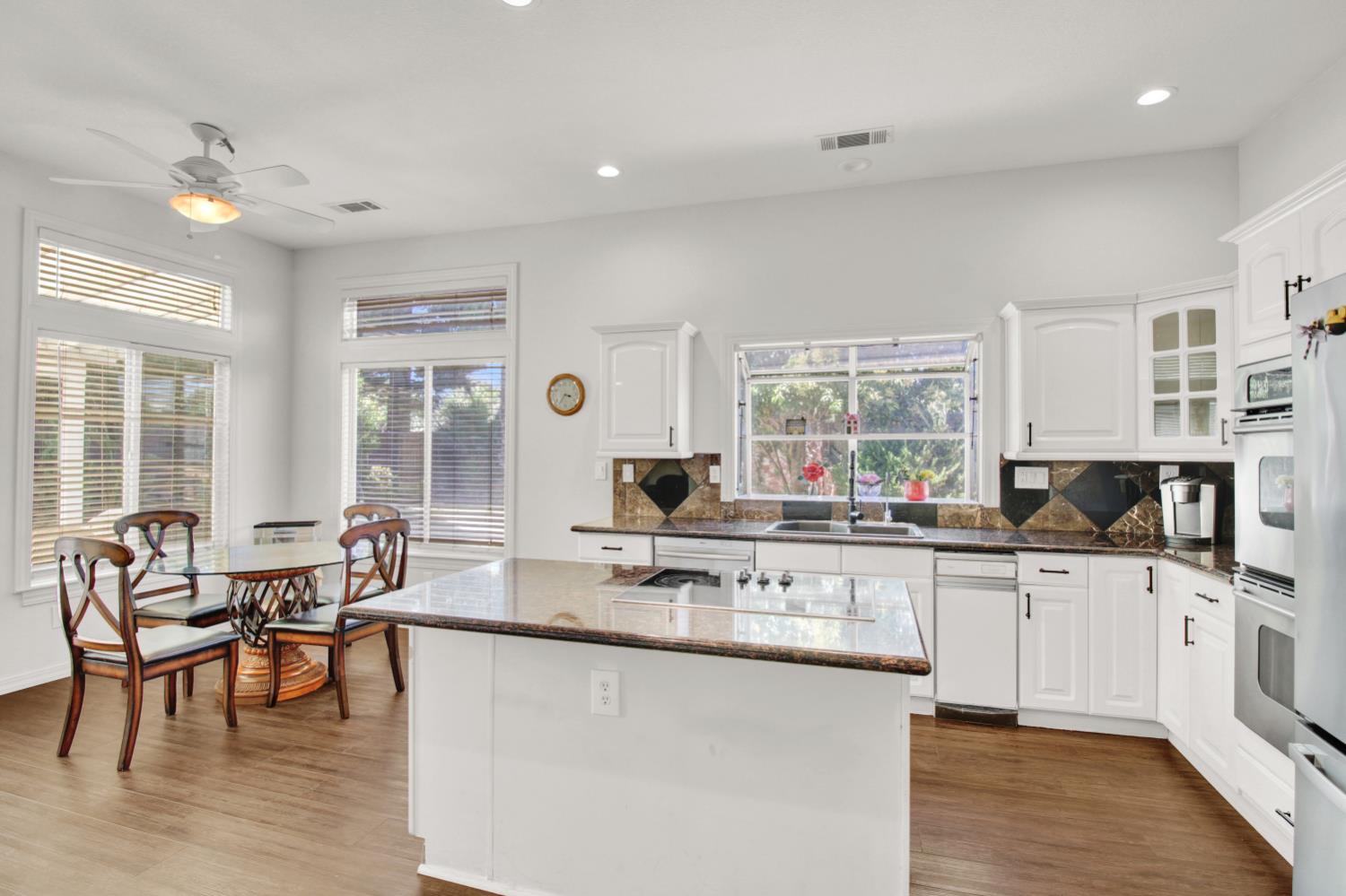 2033 Northcrest Ct, Modesto, CA 95355