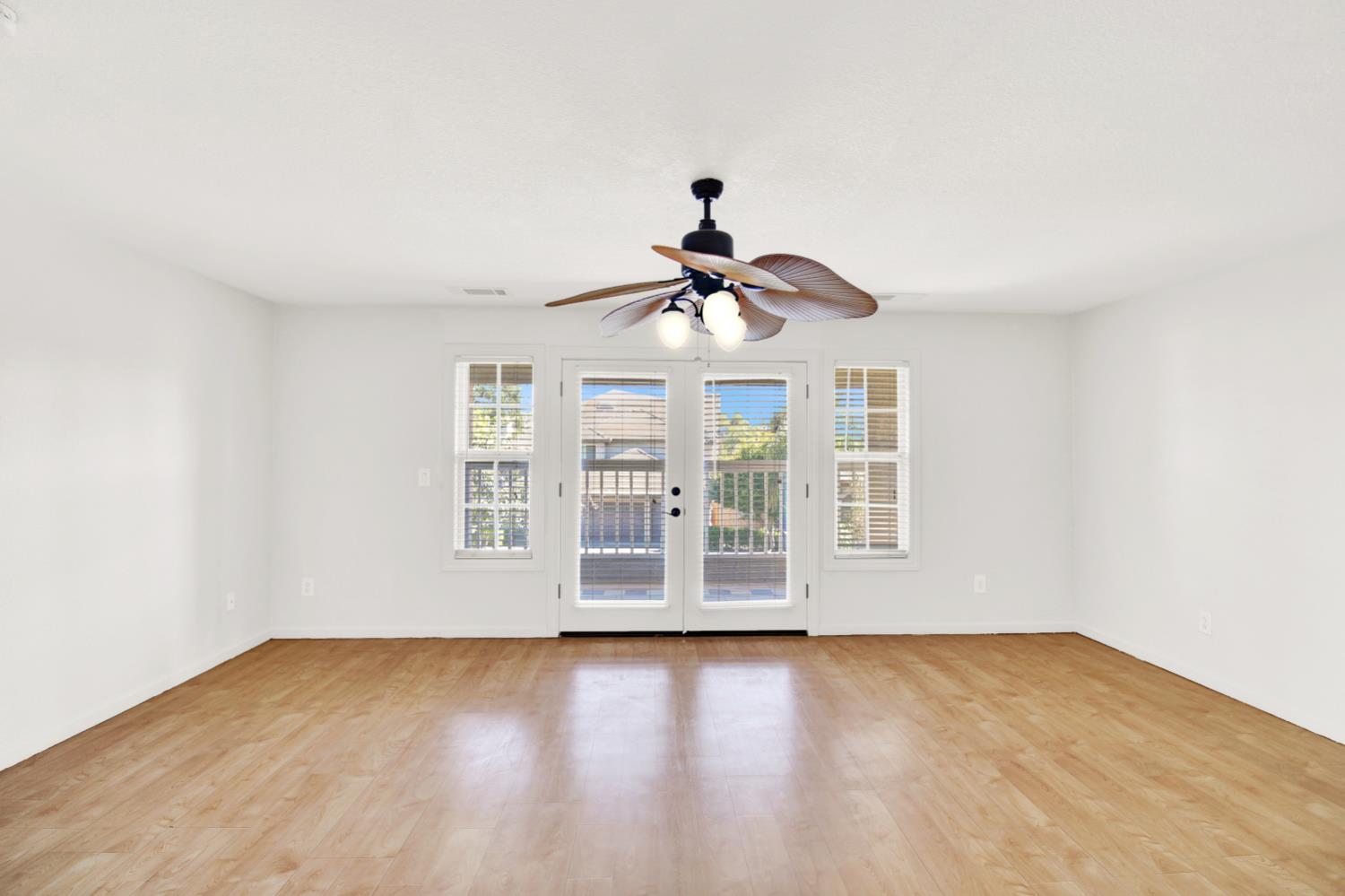 2033 Northcrest Ct, Modesto, CA 95355