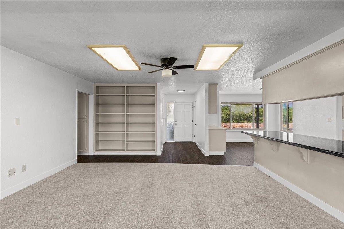 5907 Crow Rd, Oakdale, CA 95361