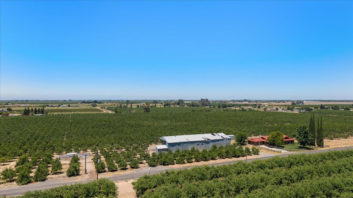 5737 Crow Rd, Oakdale, CA 95361
