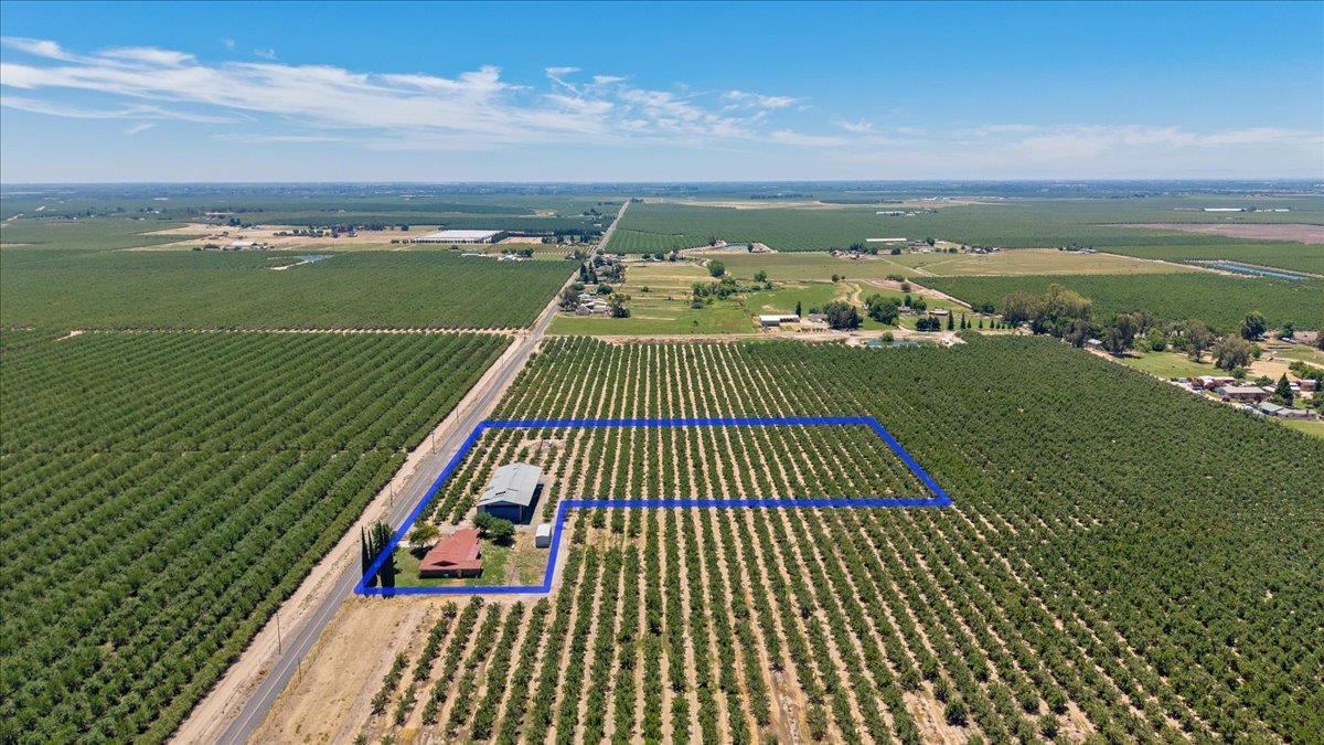 5737 Crow Rd, Oakdale, CA 95361