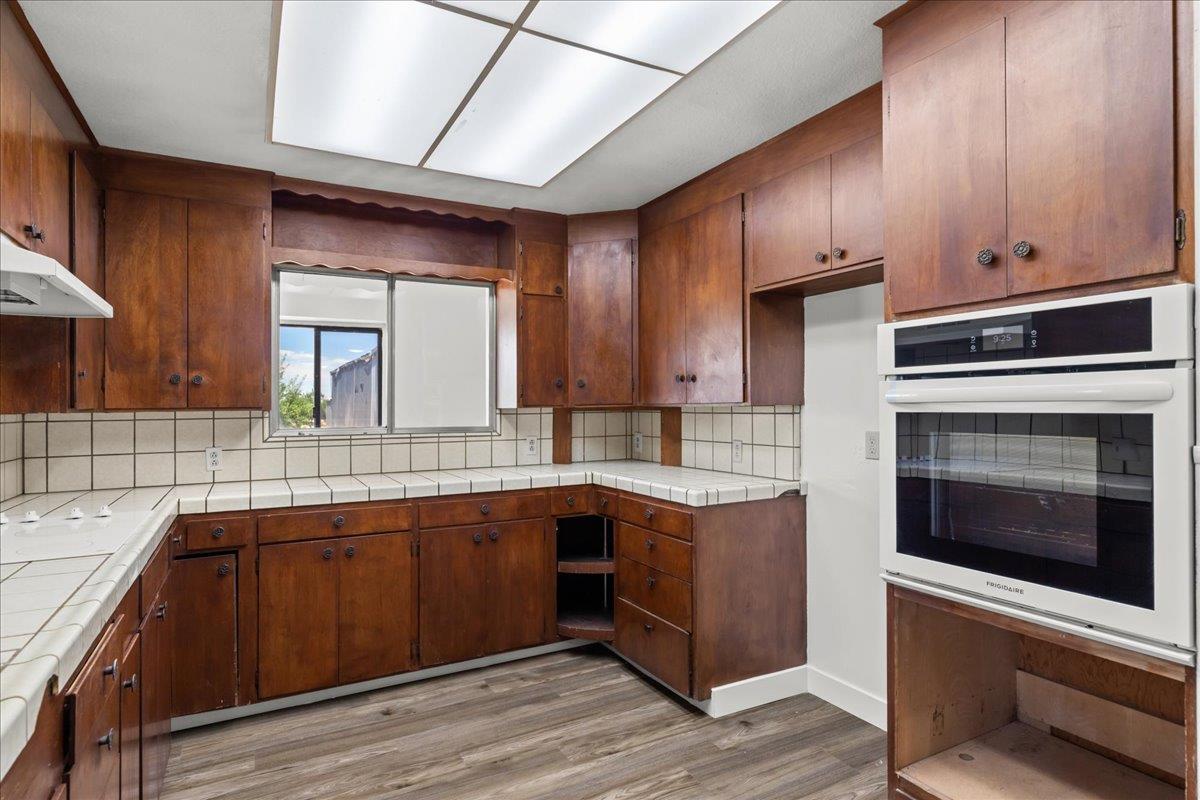 5737 Crow Rd, Oakdale, CA 95361
