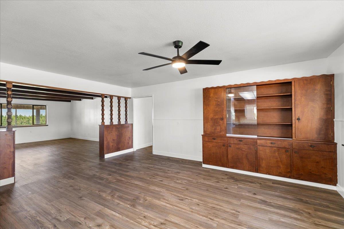 5737 Crow Rd, Oakdale, CA 95361