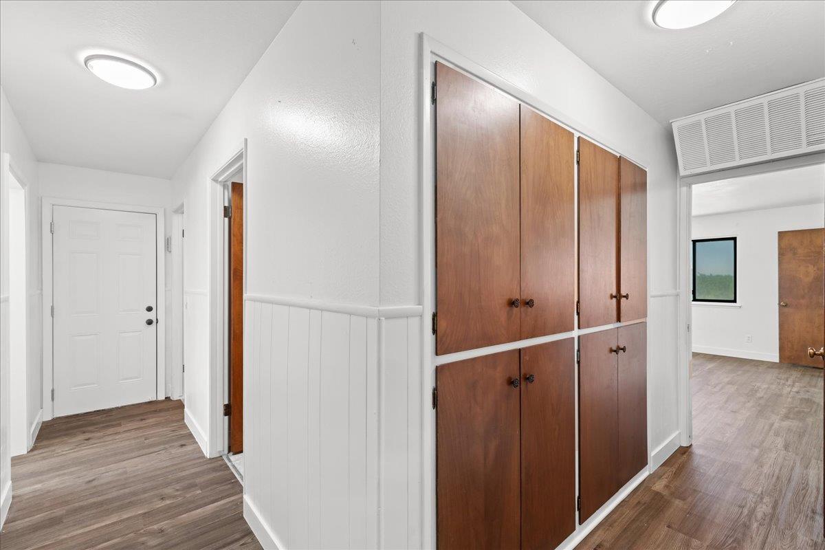 5737 Crow Rd, Oakdale, CA 95361