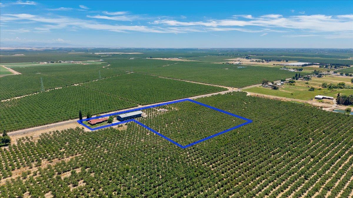 5737 Crow Rd, Oakdale, CA 95361