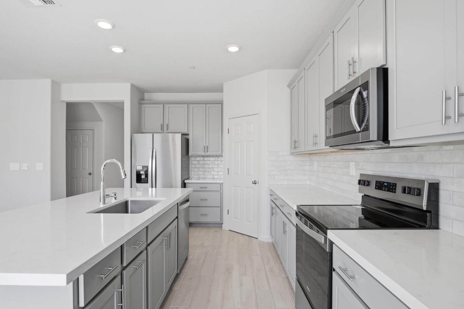 1759 Eagle River Ave, Manteca, CA 95337
